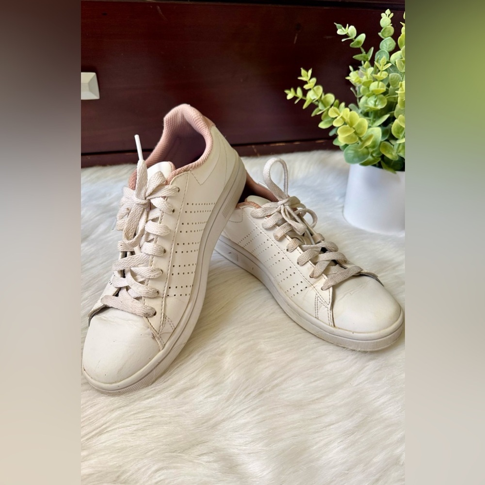 K-Swiss Women’s Low Court Style Sneakers White Pink Size 7